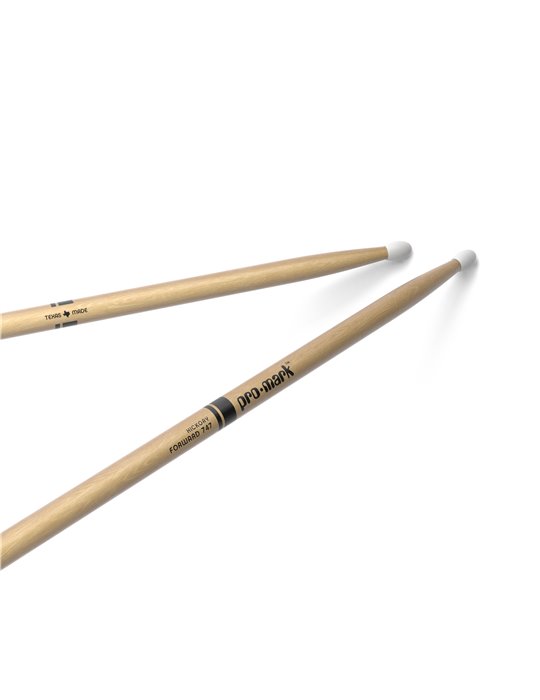 Baquetas ProMark Classic Forward 747, Nogal americano con punta ovalada de nailon