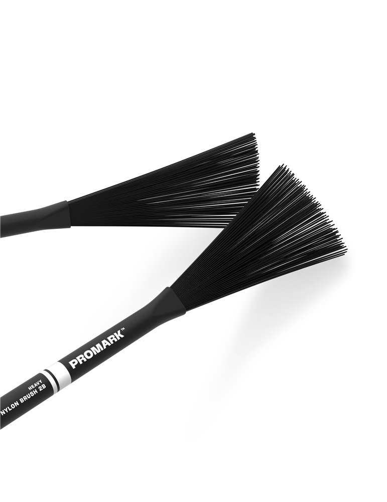 ProMark. Escobillas de nailon grueso 2B. Negro