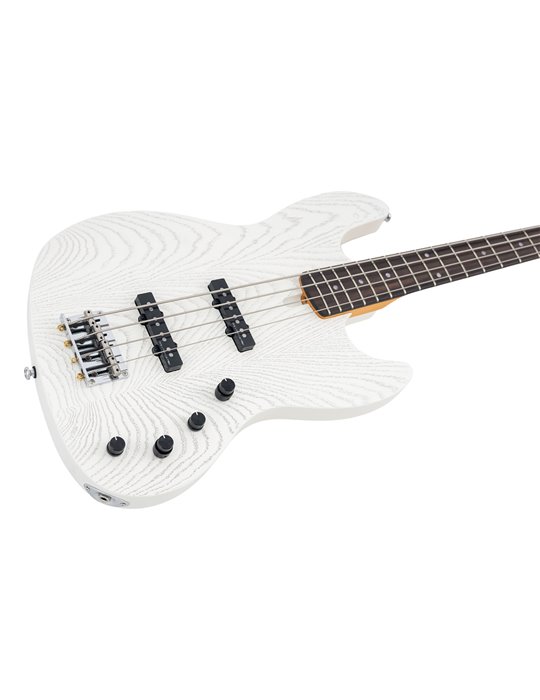 V6-4 AWH ANTIQUE WHITE