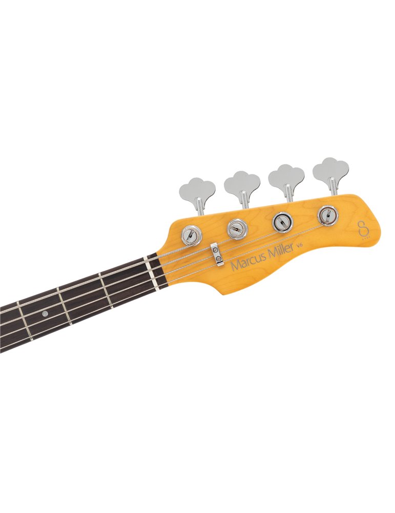 V6-4 AWH ANTIQUE WHITE